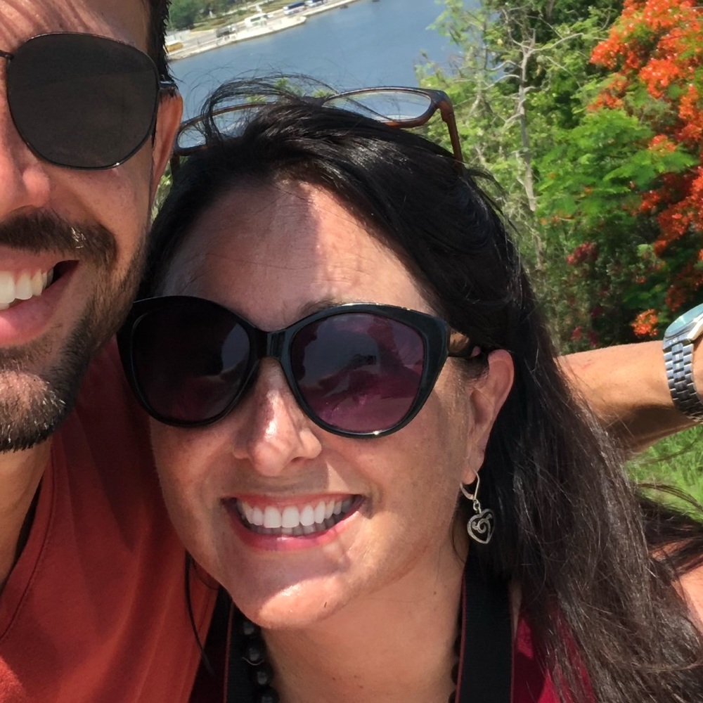 Meet your Posher, Steph